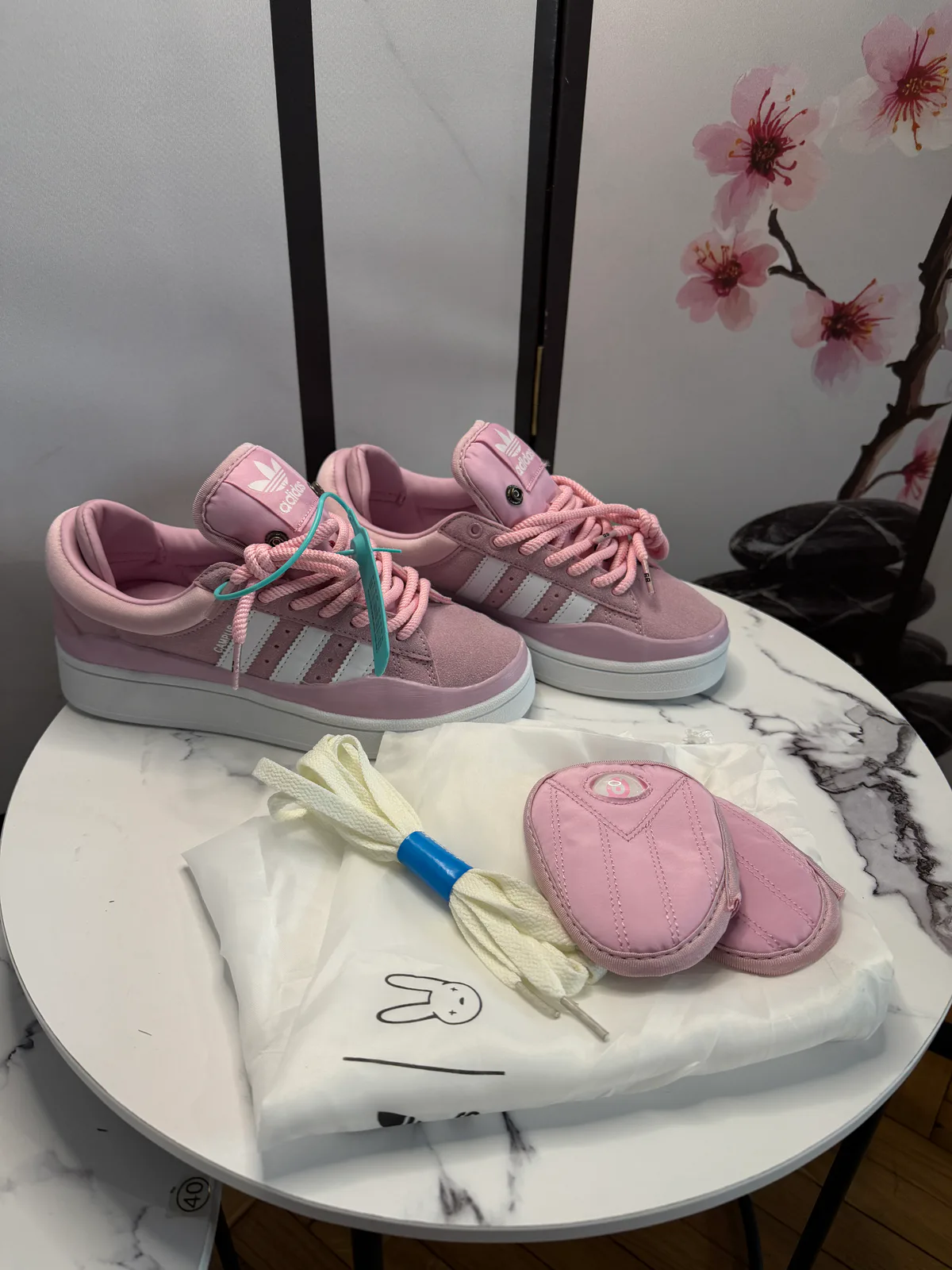 Кросівки рожеві adidas (ліцензія)